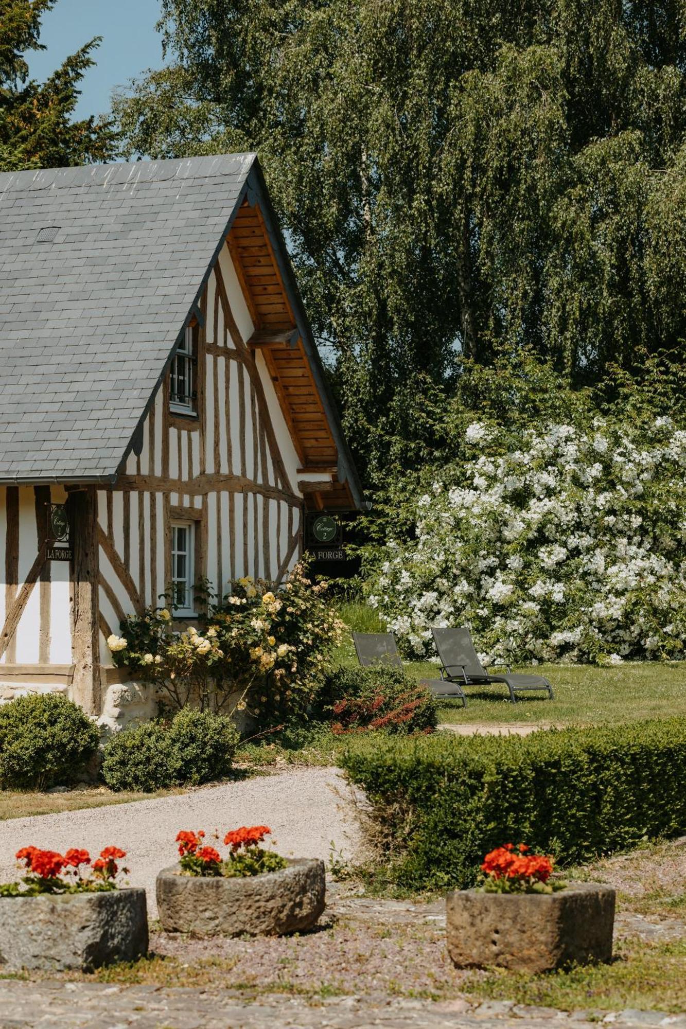 Les Manoirs Des Portes De Deauville - Small Luxury Hotel Of The World Canapville  Εξωτερικό φωτογραφία